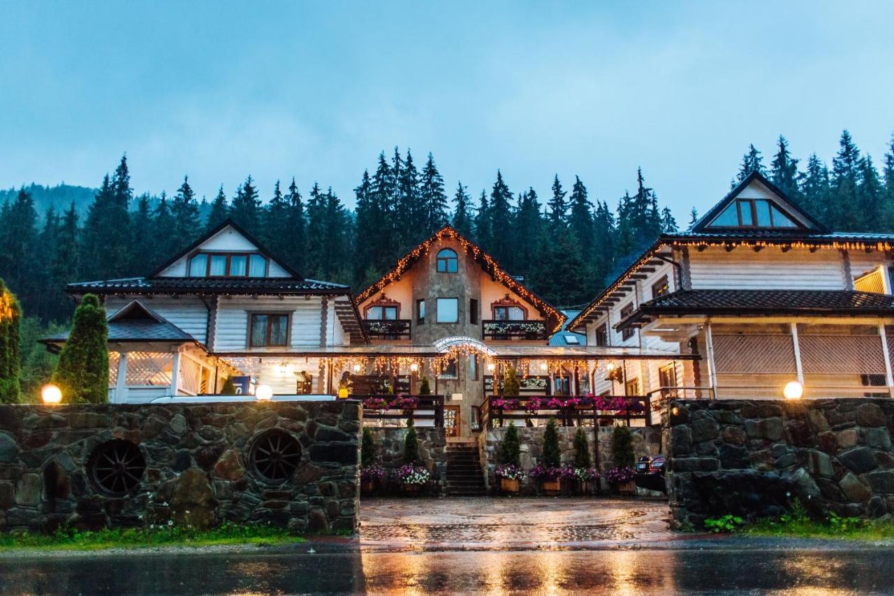 Hotel Vedmezhyi Dvir Bukoveľ Exteriér fotografie
